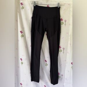 LULULEMON ATHLETIC BLACK RACER STRIPED leggins with pockets